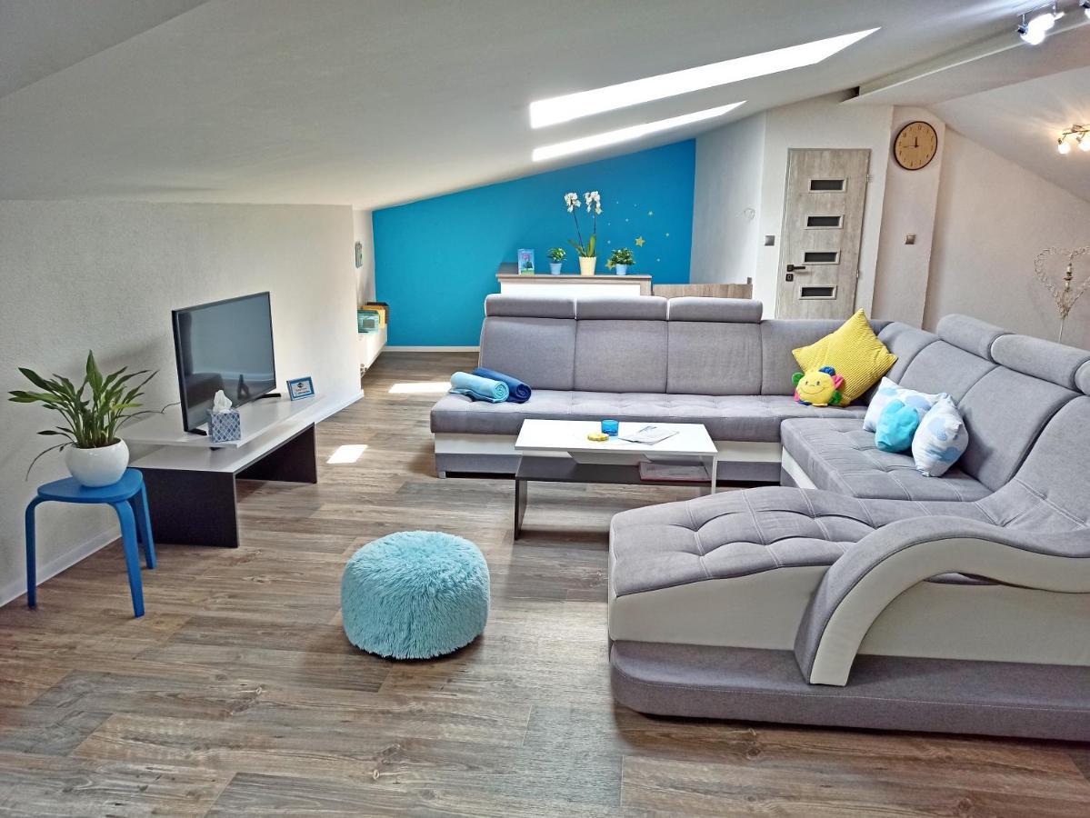 Shiny Star Apartman Spišská Nová Ves المظهر الخارجي الصورة